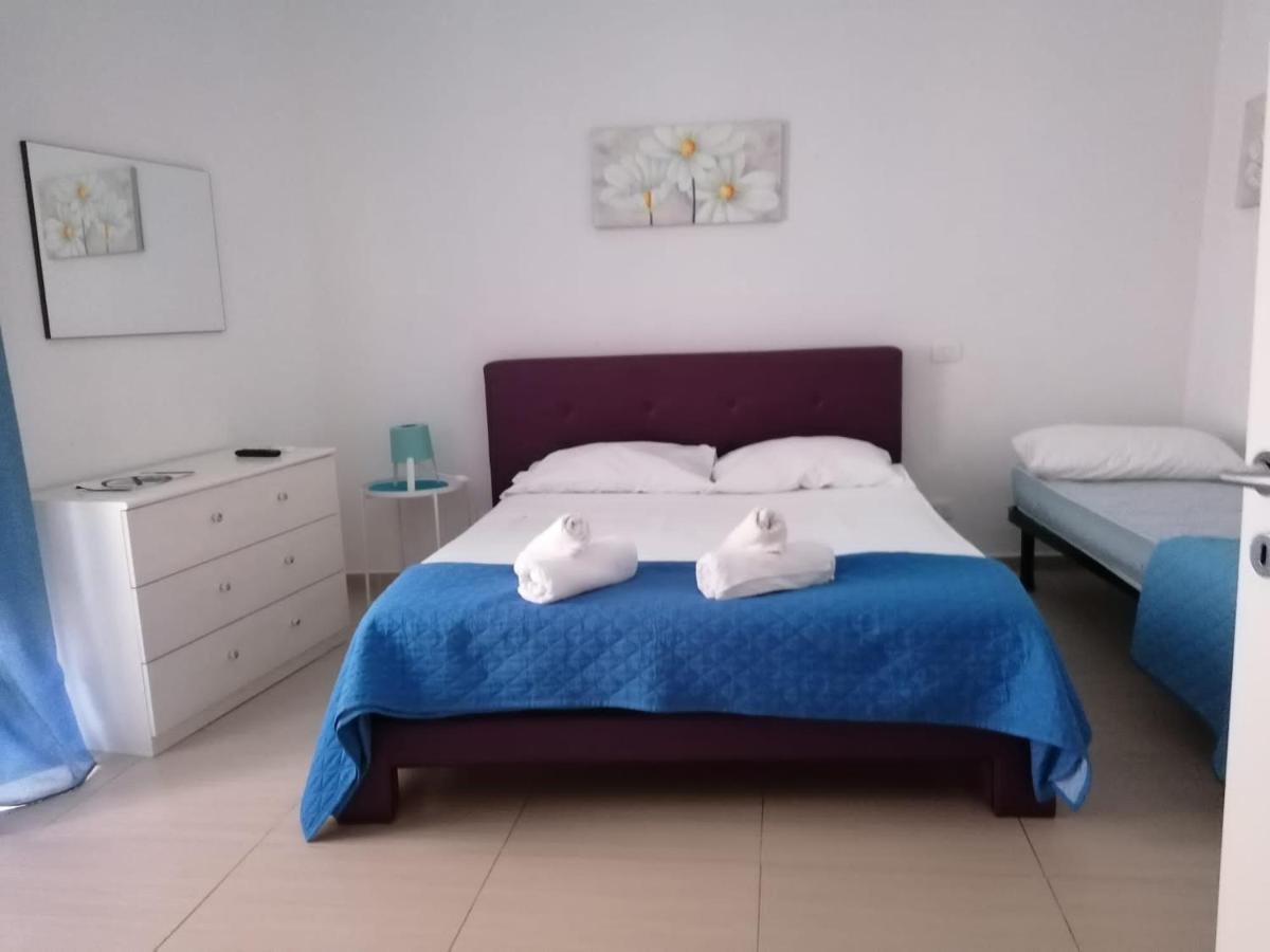 Le Stanze Di Luisa Hotel Agrigento Ruang foto