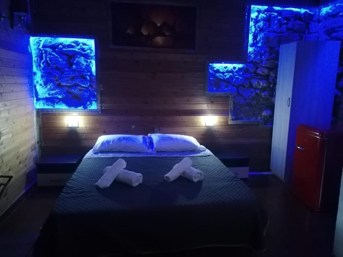 Le Stanze Di Luisa Hotel Agrigento Bagian luar foto